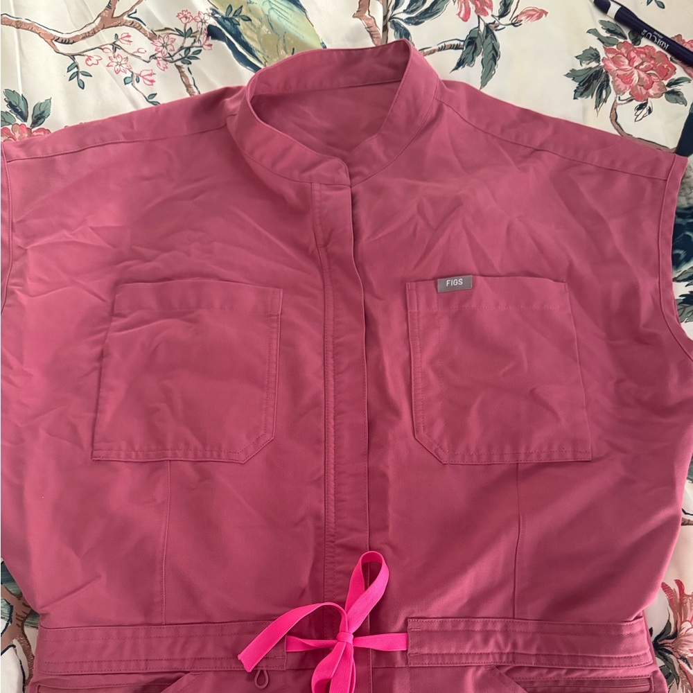 Figs Women's Pink Scrub Top